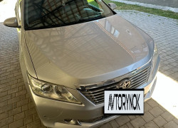 Toyota Camry 2012 года