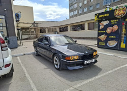 BMW 7 серия 1996 года