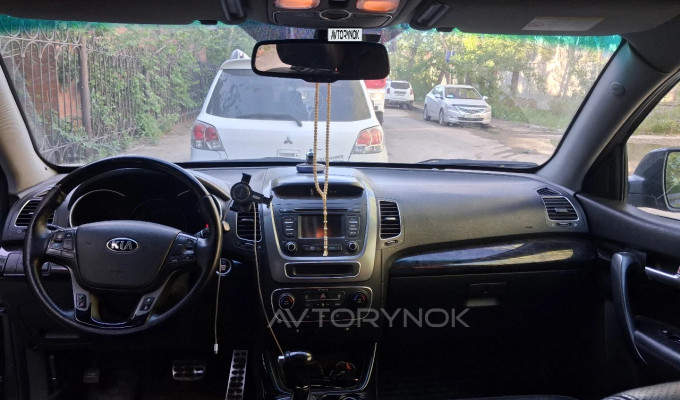 Kia Sorento 2014 года