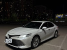 Toyota Camry 2020 года
