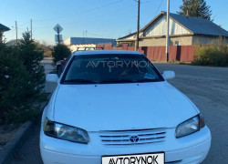 Toyota Camry 1998 года