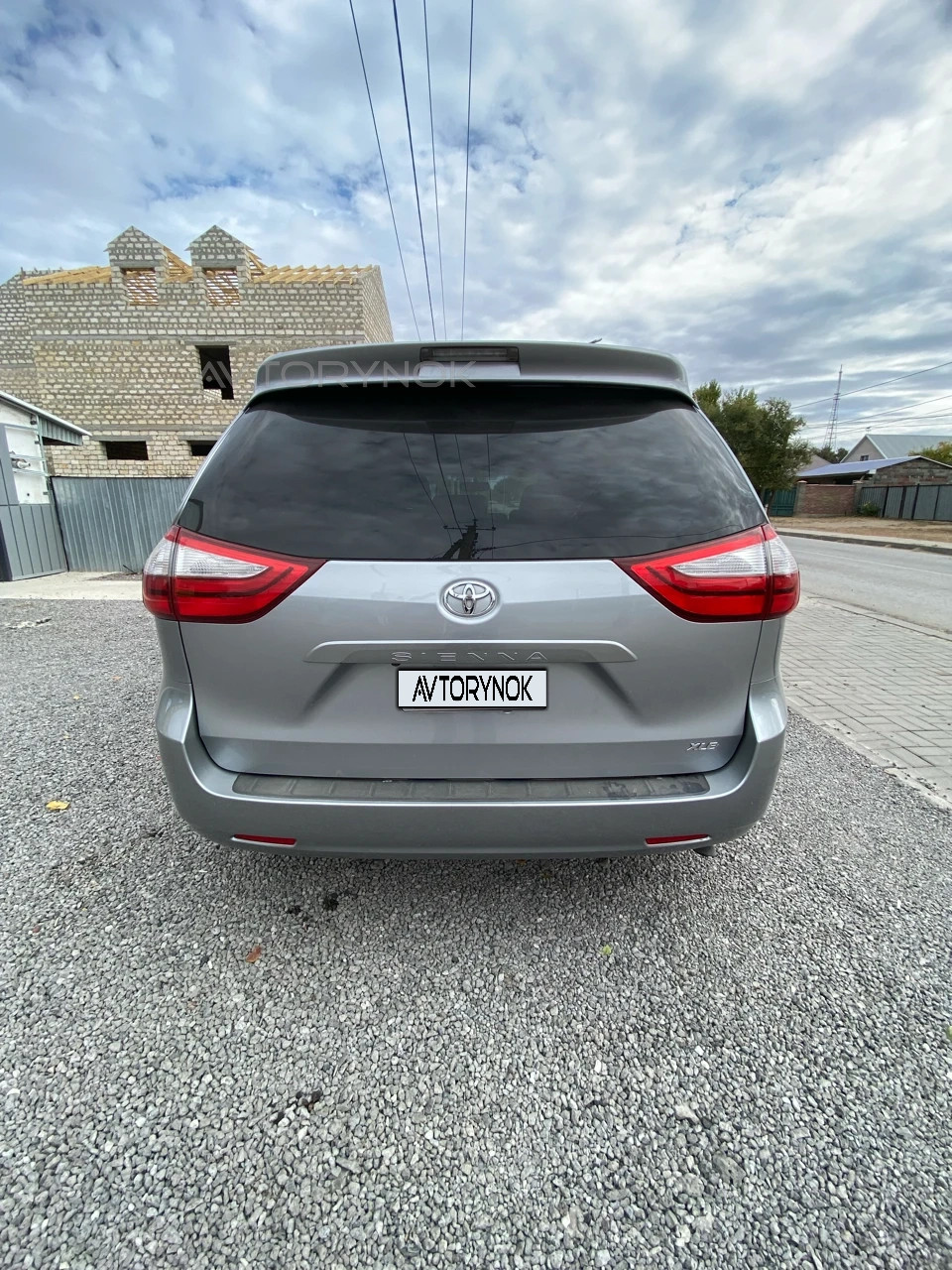 Toyota Sienna, 2016