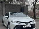 Toyota Camry 2019 года