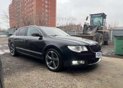 Skoda Superb 2013 года