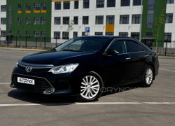 Toyota Camry 2015 года