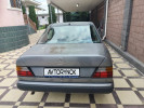 Mercedes-Benz E-Класс 1989 года