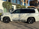Toyota Land Cruiser 2020 года