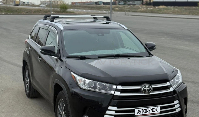 Toyota Highlander 2019 года