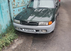 Mazda 626 1990 года