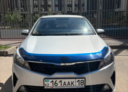 Kia Rio 2021 года