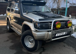 Mitsubishi Pajero 1995 года