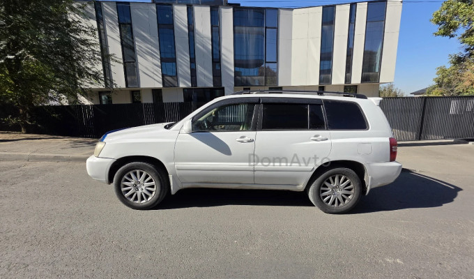 Toyota Highlander 2002 года