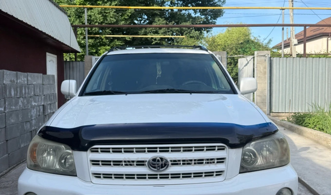 Toyota Highlander 2002 года