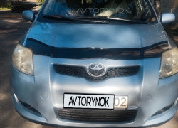 Toyota Auris 2008 года