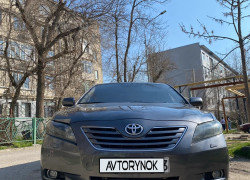 Toyota Camry 2006 года