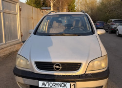 Opel Zafira 2002 года