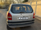 Opel Zafira 2002 года
