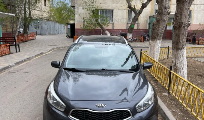 Kia Cee'd 2013 года