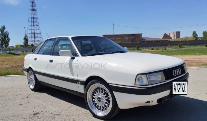 Audi 80 1988 года