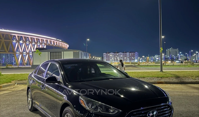 Hyundai Sonata 2018 года