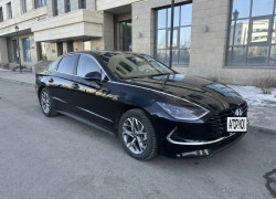 Hyundai Sonata 2022 года