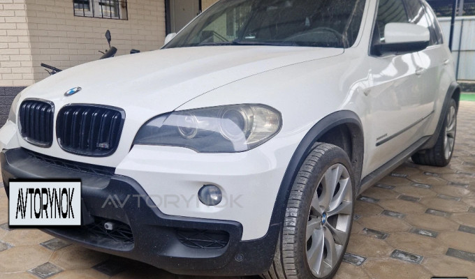 BMW X5 2008 года