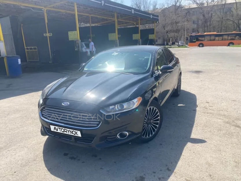 Ford Fusion, 2014
