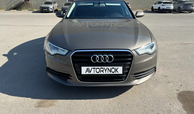Audi A6 2012 года
