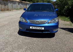 Toyota Camry 2005 года