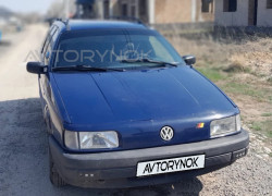 Volkswagen Passat 1990 года