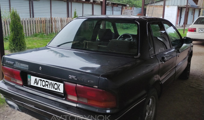 Mitsubishi Galant 1990 года
