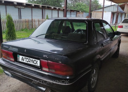 Mitsubishi Galant 1990 года