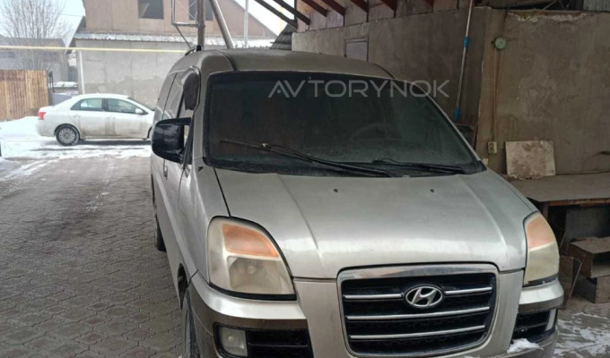 Hyundai Starex 2007 года