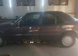 Mercedes-Benz E-Класс 1991 года