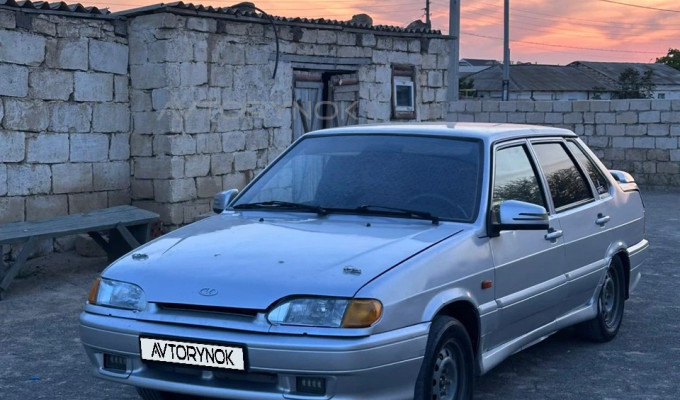 ВАЗ (Lada) 2115 2004 года