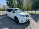 Toyota Sienna 2017 года