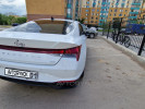 Hyundai Elantra 2022 года
