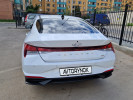 Hyundai Elantra 2022 года