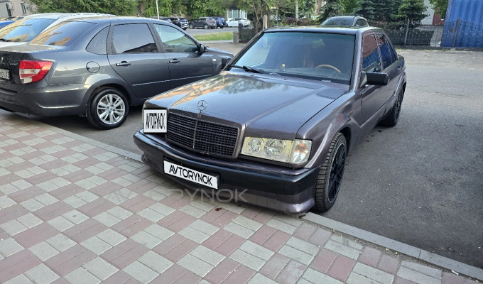 Mercedes-Benz 190 1990 года