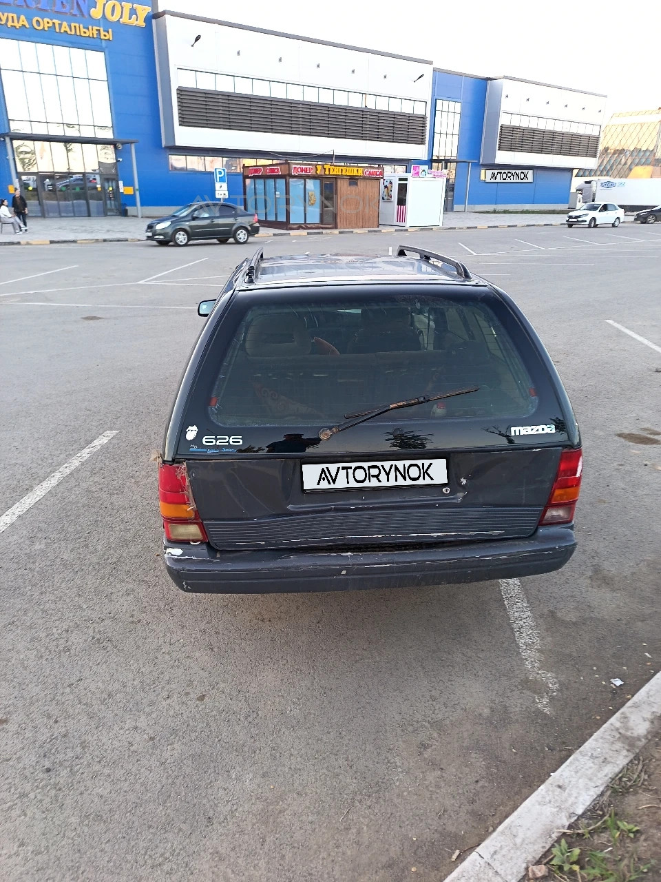 Mazda 626, 1991