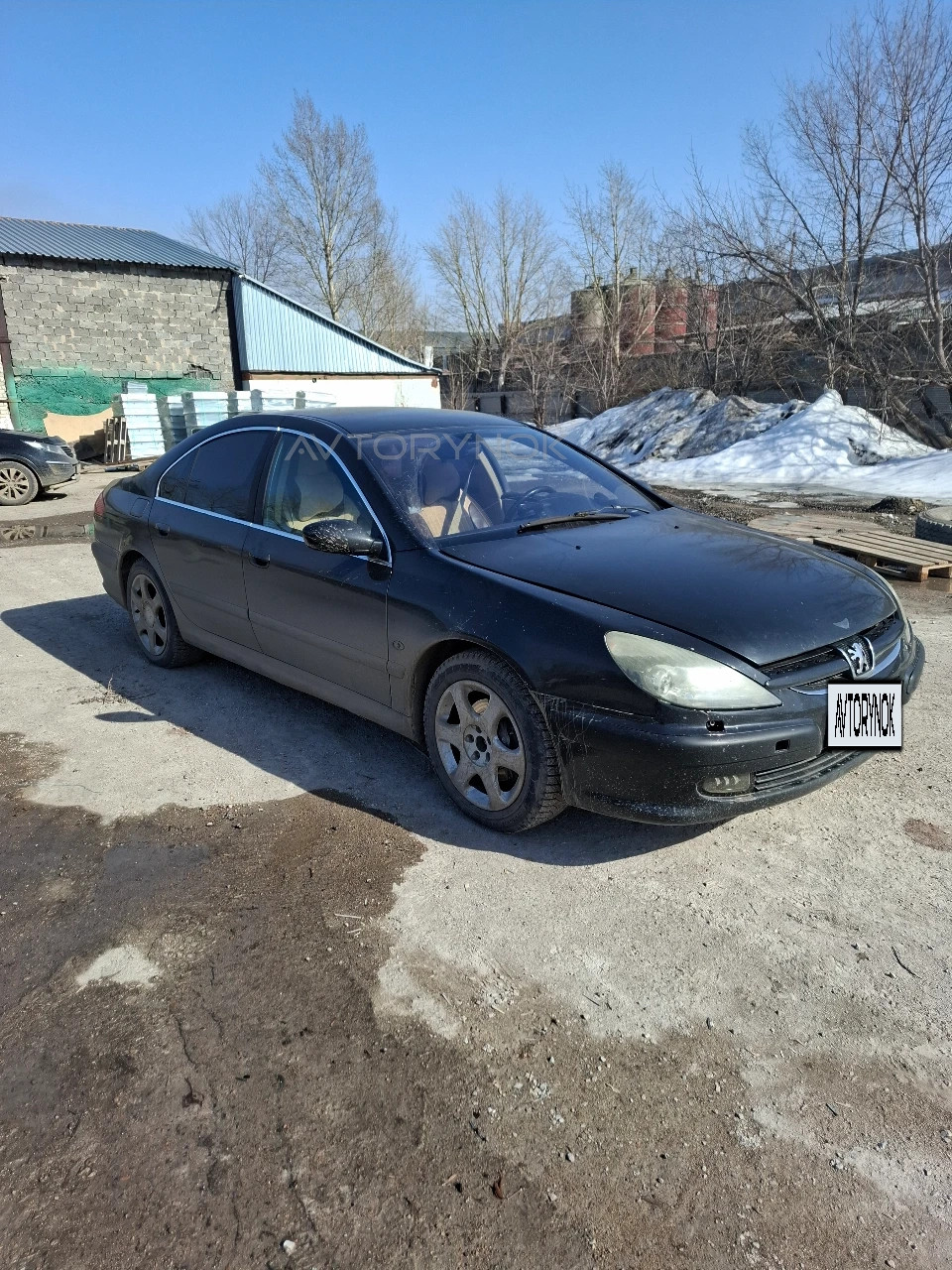 Peugeot 607, 2000