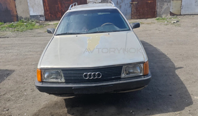 Audi 100 1988 года
