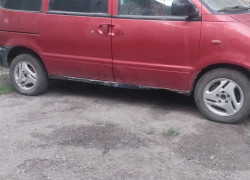Nissan Serena 1998 года