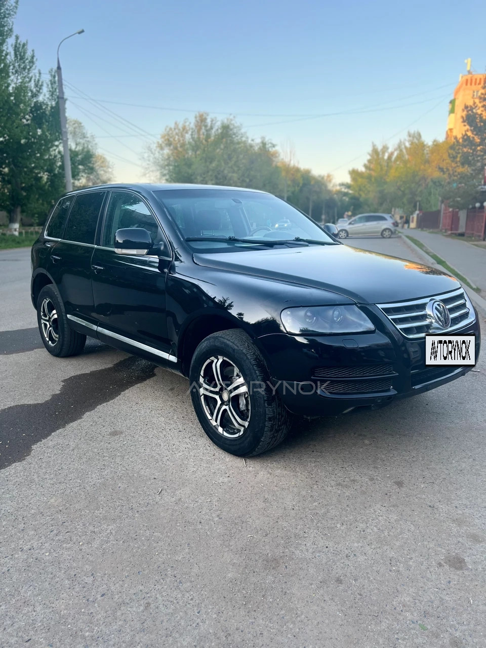 Volkswagen Touareg, 2004
