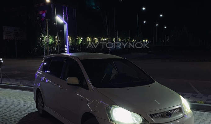 Toyota Ipsum 2005 года