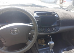 Toyota Camry 2005 года