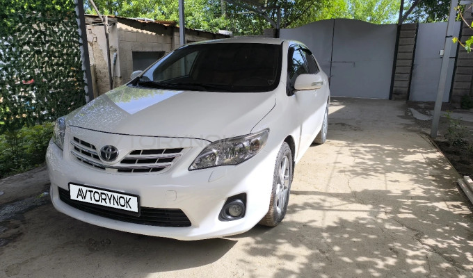 Toyota Corolla 2012 года