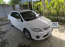 Toyota Corolla 2012 года