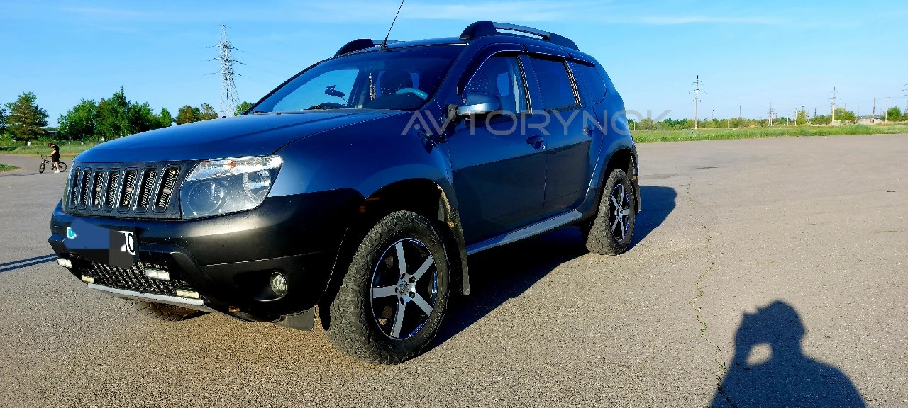 Renault Duster, 2012