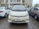 Toyota Estima 2005 года
